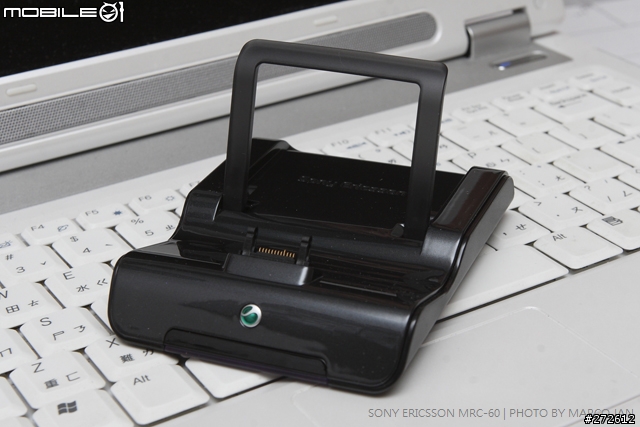 [分享] Sony Ericsson MRC-60 時尚音樂底座