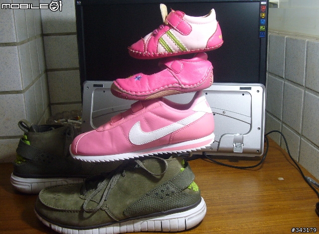 [分享] NIKE Free Hybrid Boot Premium 軍綠