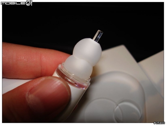 [勸敗] 蘋果也有好耳機？簡單不做作的美聲─Apple new in-ear headphones