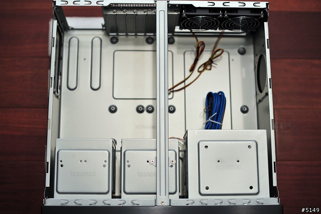 [開箱] 打造 HTPC 新樂園 SilverStone LC17 (圖多)