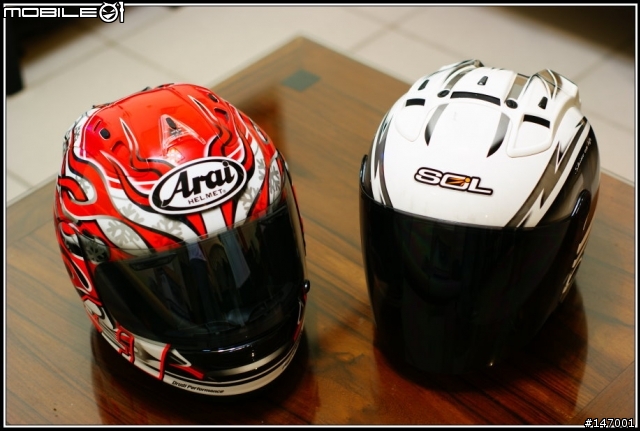 【開箱】ARAI RX-7 RR5