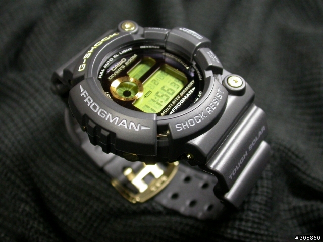 [分享]CASIO 日本黑白郎君 25週年紀念錶開箱
