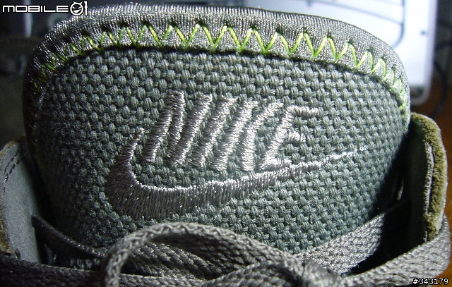 [分享] NIKE Free Hybrid Boot Premium 軍綠