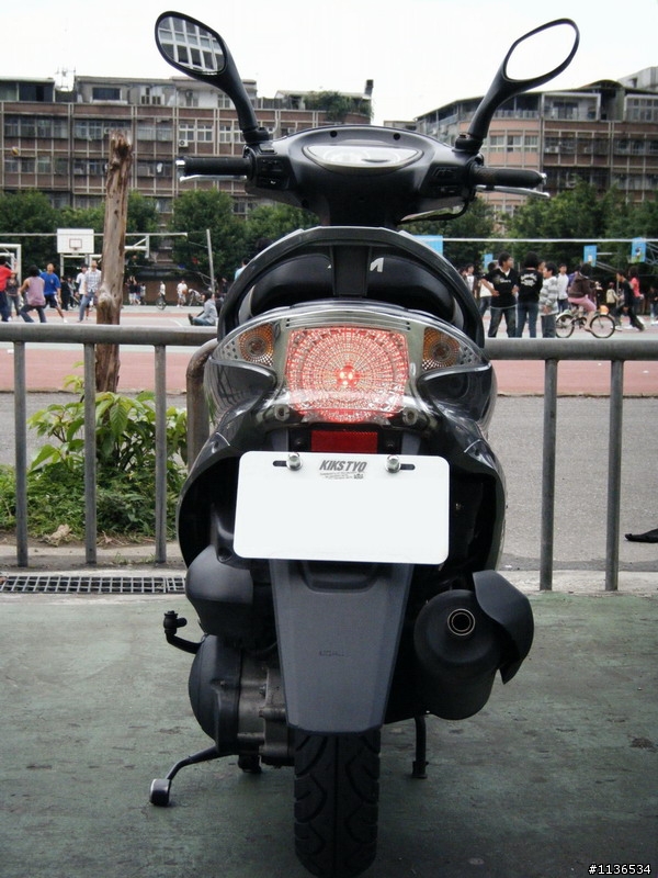 今天牽去把排氣口壓低了..(有圖有真相)