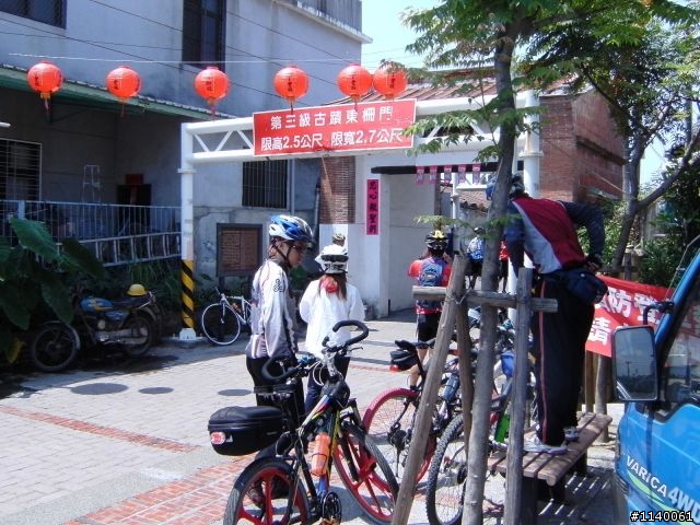 [遊記]3/28(六)鳳山→屏東內埔老街雙酒廠..郊遊行