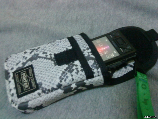 遲來的開箱-SonyEricsson X1 x HeaDPORter白蛇包