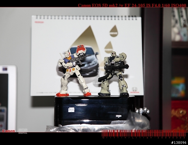 SUNPAK RD2000 小巧好用的小閃燈,5D mk II的機頂閃燈救星(只在270EX未上市前)!!