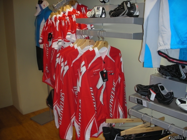 20090320 specialized台灣概念店~~內湖店開幕了