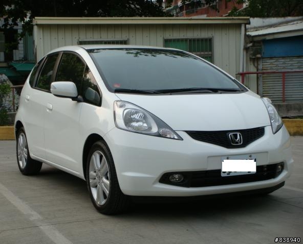 09 Fit Vti-S 小開箱 !