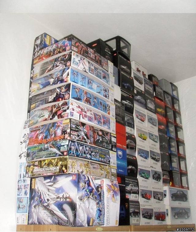 分享我的玩具櫃，大多是BB戰士、Gundam