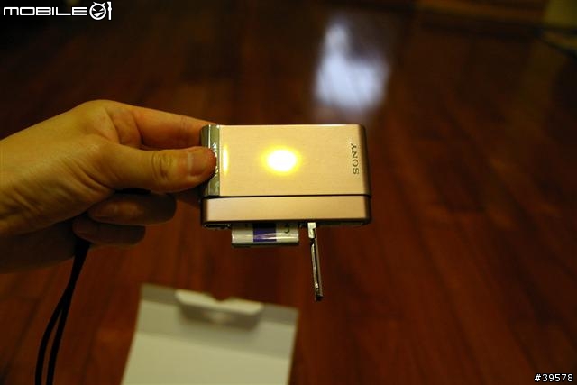 (T90 K百D人像大亂鬥)開個箱吧Sony T90 更新風景人像試拍照,變焦錄影檔