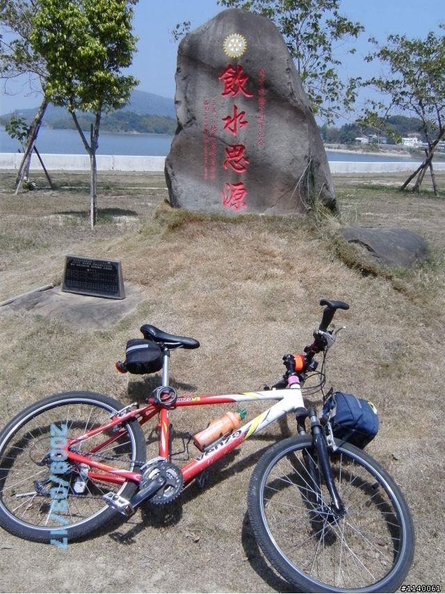 [遊記]3/17(二)高雄→橋頭糖廠→小岡山→阿公店水庫...涼麵填肚騎