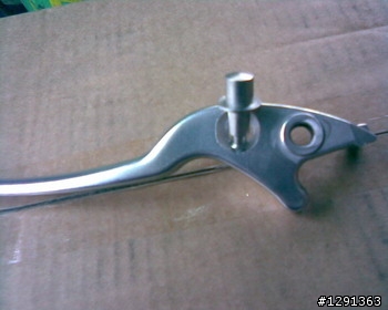 Racing150雙碟版原廠後煞車拉桿改裝手煞車功能心得分享