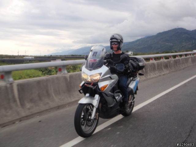 遲來的  2009年環島  ( 全程搭帳篷露營版 )