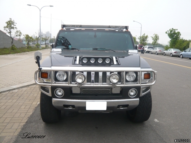 又來一台巨無霸~HUMMER H2