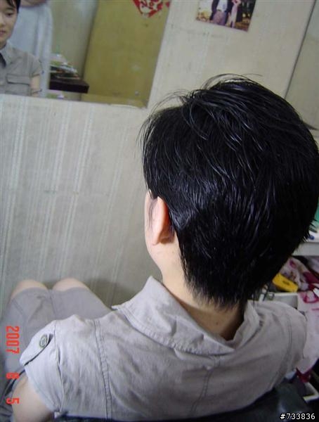 剪去女子長髮，有同樣喜好的請進!!