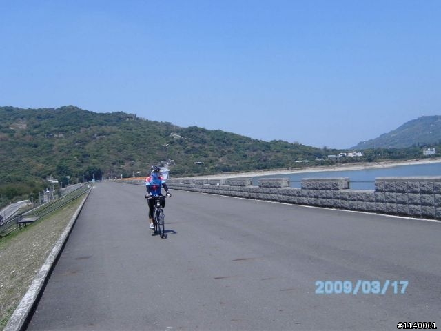 [遊記]3/17(二)高雄→橋頭糖廠→小岡山→阿公店水庫...涼麵填肚騎