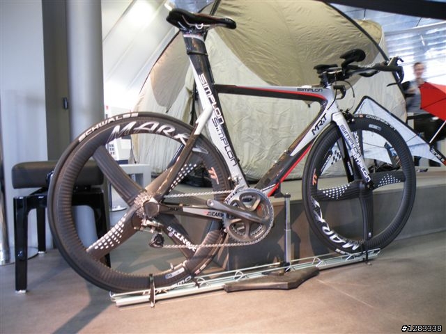 2009 Cebit 德國漢諾威行 --- IF 獎 自行車篇