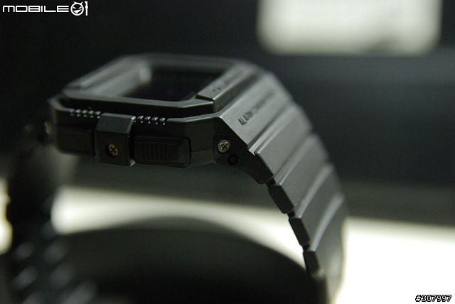 [分享] 有存在感的低調好錶 G-SHOCK GW-5500-1AJF