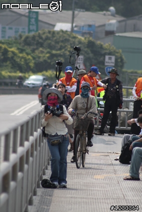 2009國際環台賽路經關渡大橋