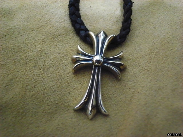 銀界帝王CHROME HEARTS,十字架&軸狀項鍊+渦狀刻紋旋轉戒
