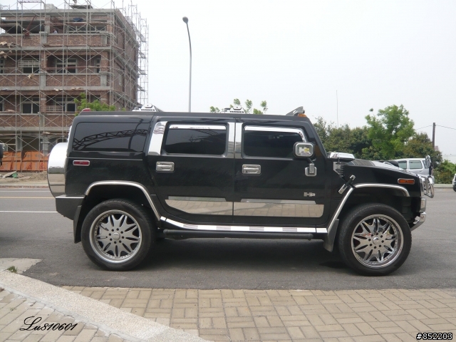 又來一台巨無霸~HUMMER H2