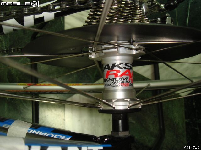 【開箱文】我的第一輛碳纖維公路車 TCR ADVANCE 2