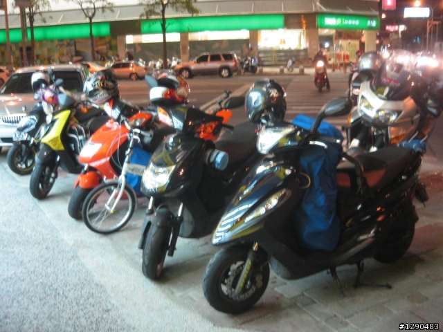 遲來的  2009年環島  ( 全程搭帳篷露營版 )