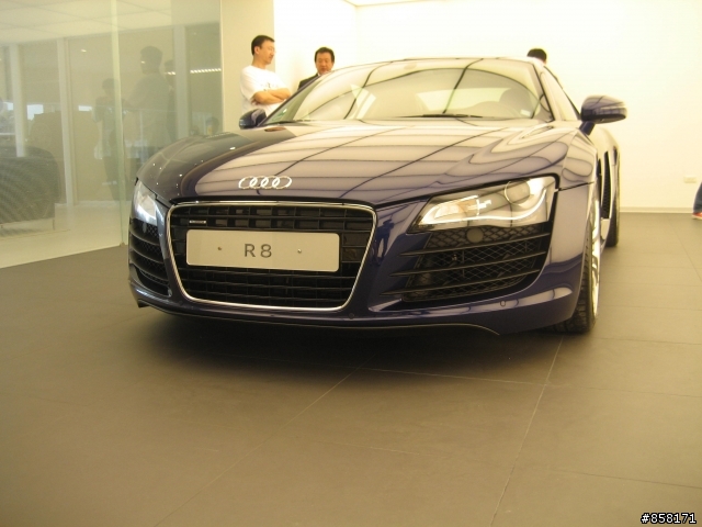 audi R8兩台車的第一次視覺接觸(圖多)