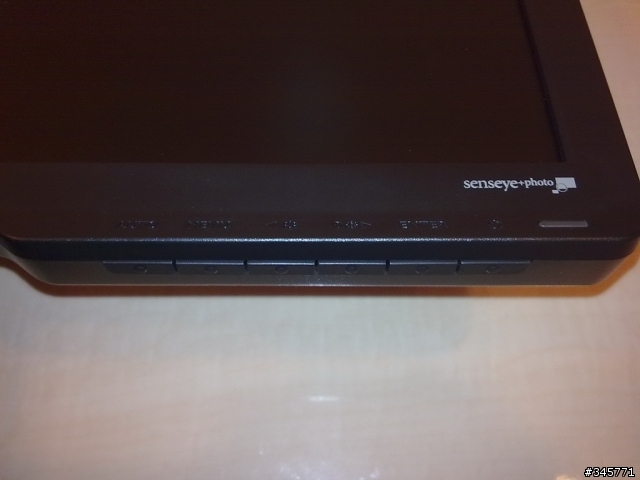 [開箱文]Benq G2411HD
