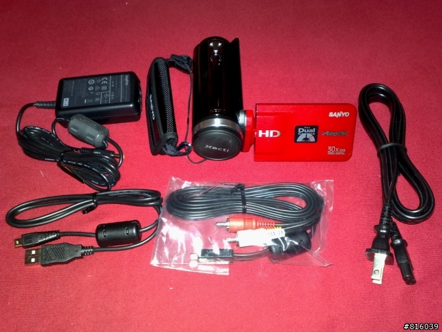 SANYO 30倍光學變焦隨身錄影機 VPC-TH1簡單開箱分享