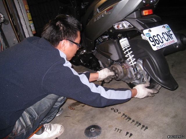 GTR AERO 衝上東眼山 吸收芬多精