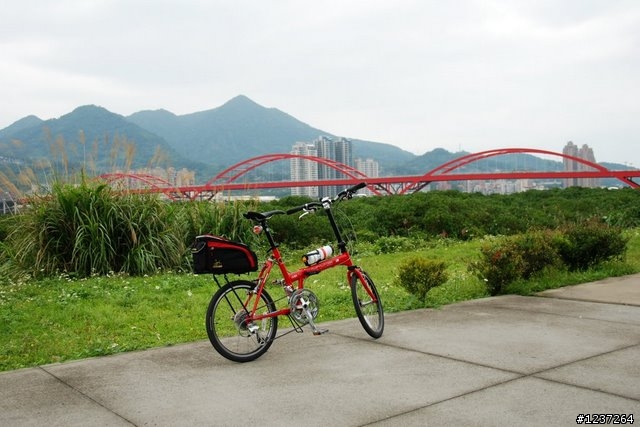 KHS T33 試騎