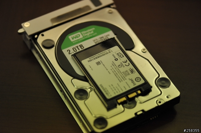 [分享] Intel X18-M 80GB SSD 開箱