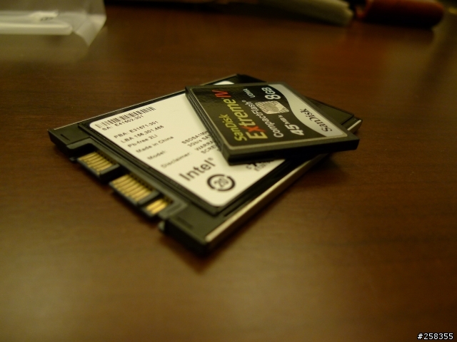 [分享] Intel X18-M 80GB SSD 開箱