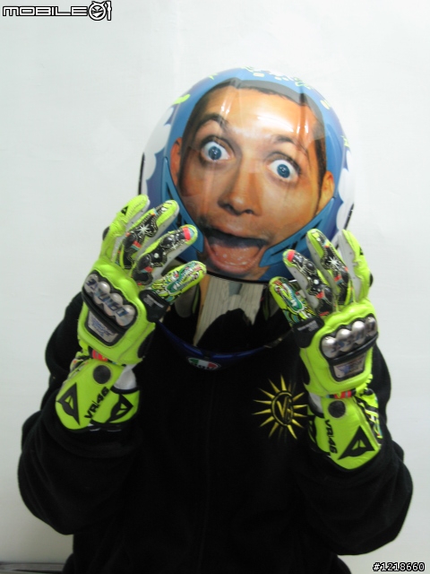 [開箱文] dainese replica valentino rossi  gloves