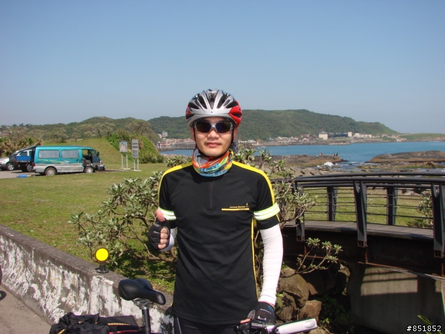 2009年3月15日，我和我的影子的順時針12天單車環島
