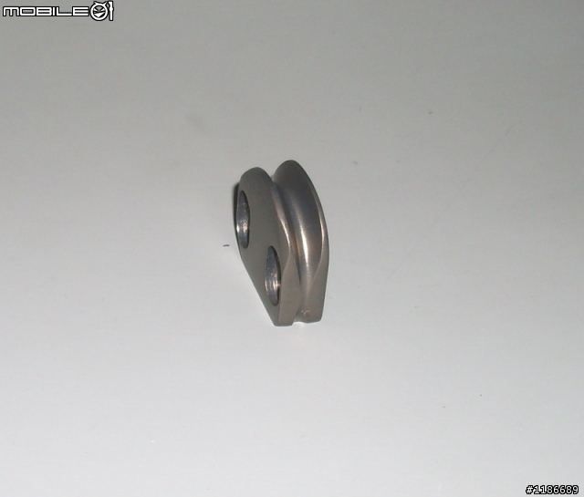 7075T6材料做的 折叠头管里的锁舌