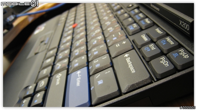 [開箱] ThinkPad X200 內接 3.5G 無線網卡