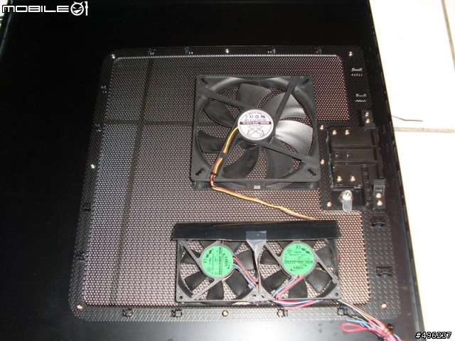 [分享]GIGABYTE 3D MARS 開箱!