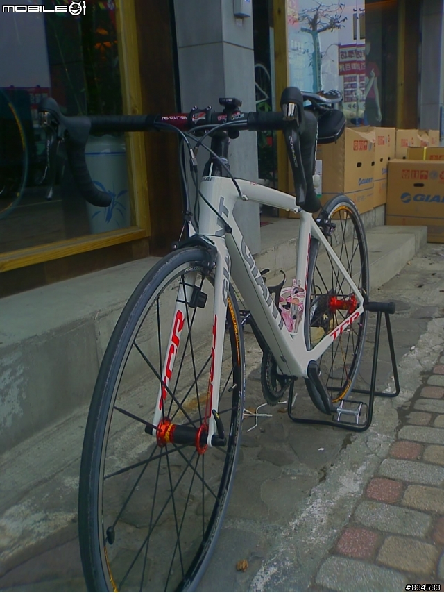 [分享]一直到二十啷噹歲才買了人生第一台"公路車"