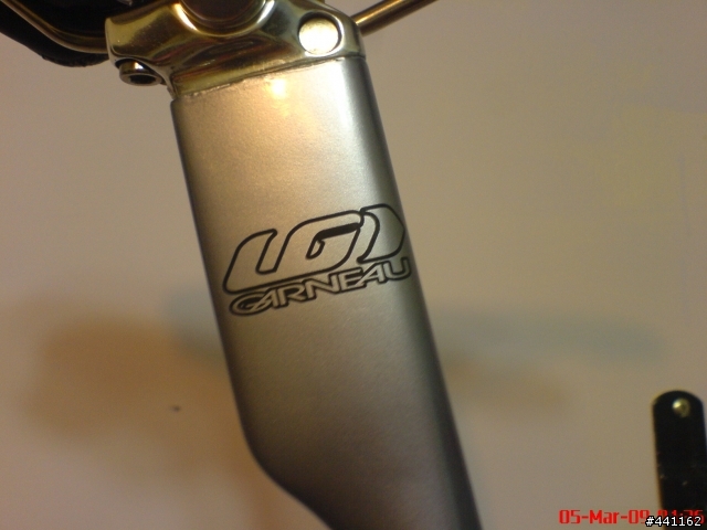 小弟的第一台自組紅白公路車(自組)louis garneau AXIS 4.0 圖多(姿勢調整)