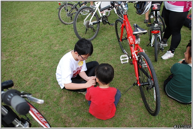【照片】2009齊心抗結核之單車活動