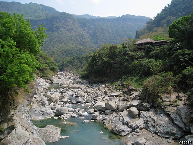 嘉義縣 中埔→阿里山公路→龍美→達娜伊谷→茶山→大埔→台三線→中埔