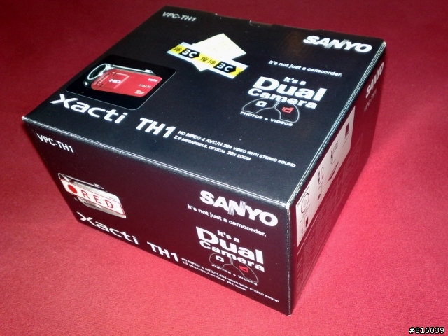 SANYO 30倍光學變焦隨身錄影機 VPC-TH1簡單開箱分享