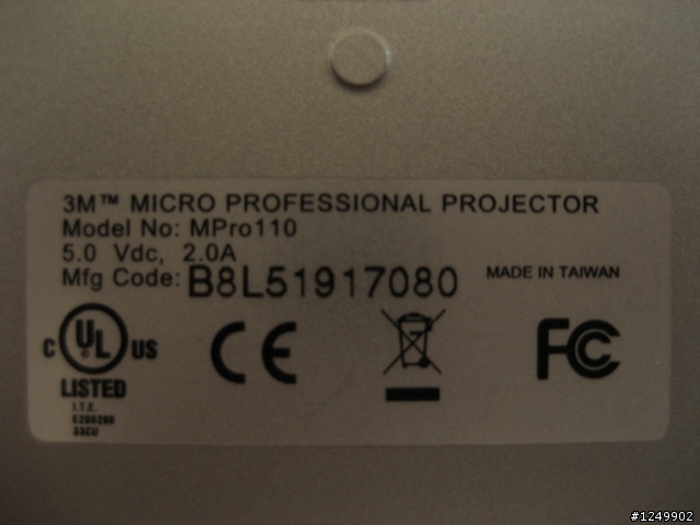 [開箱文] 3M Mpro110 Pico Projector 行動投影機