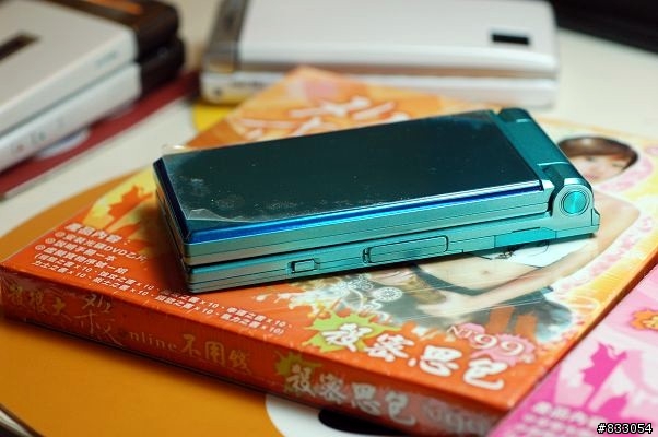 [週末輕鬆小品]閃很大，閃不用錢之鏡面機821P