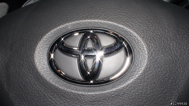 [分享] Corolla Altis 2.0Z
