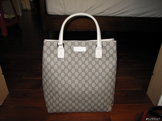 【分享】GUCCI 09 年春款