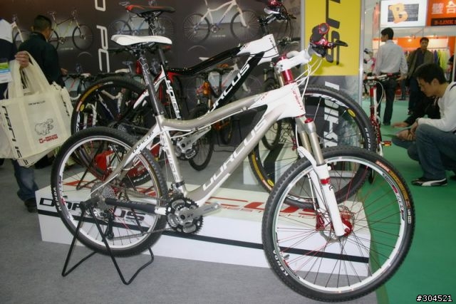 Dorcus '09 南港自行車展-新車暨新色發表